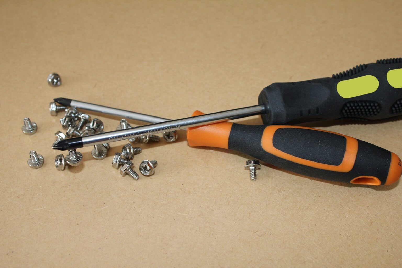 Varaosien tilaaminen korjausta varten: mihin kiinnität huomiota fixpart.fi Varaosien tilaaminen korjausta varten: mihin kiinnität huomiota fixpart.fi